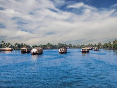Large-Houseboat-of-Kerala